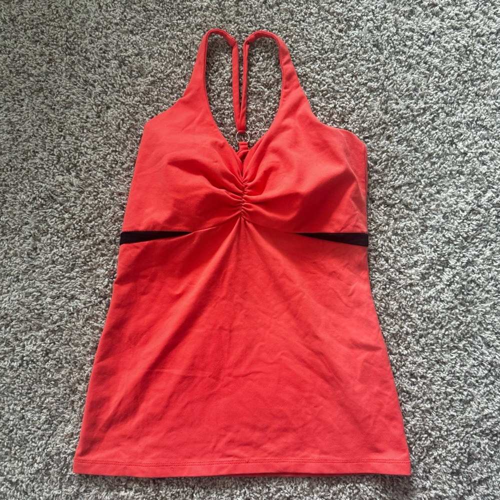 Atheltic Women’s Tank Top Built-In Bra Size S